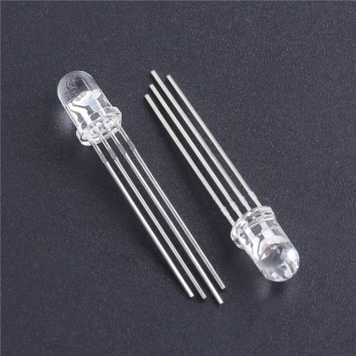 5 mm RGB LED de 4 clavilles